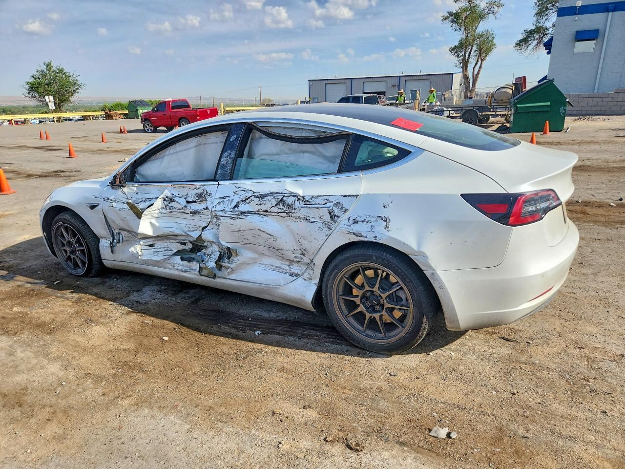 2020 TESLA MODEL 3