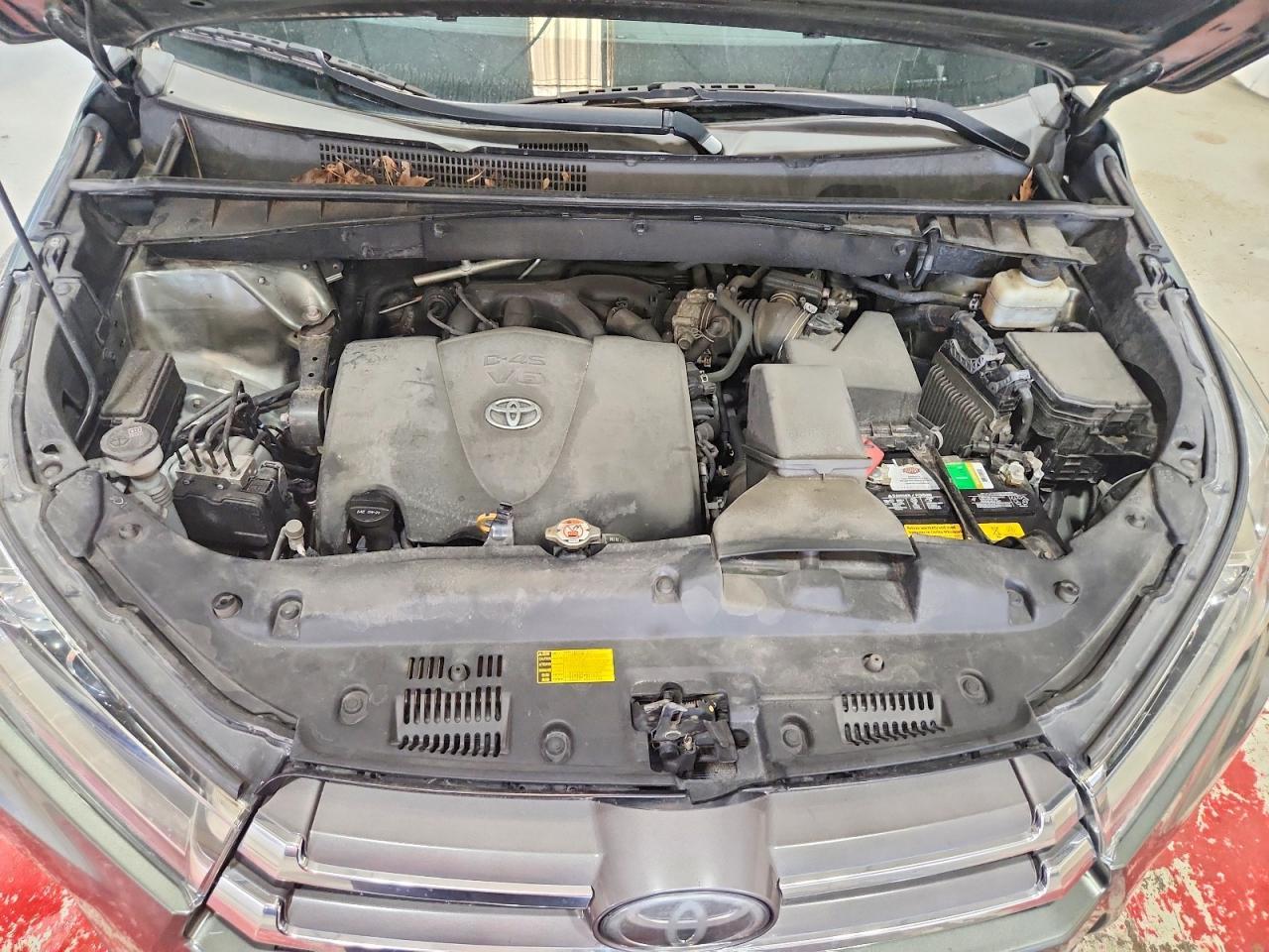 2018 TOYOTA HIGHLANDER