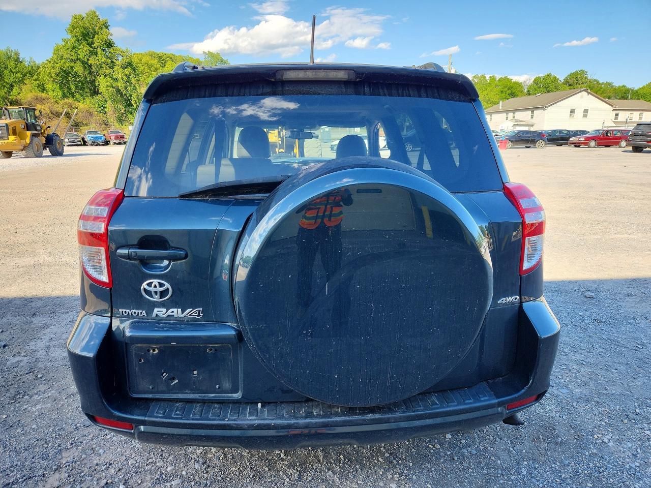 2010 TOYOTA RAV4
