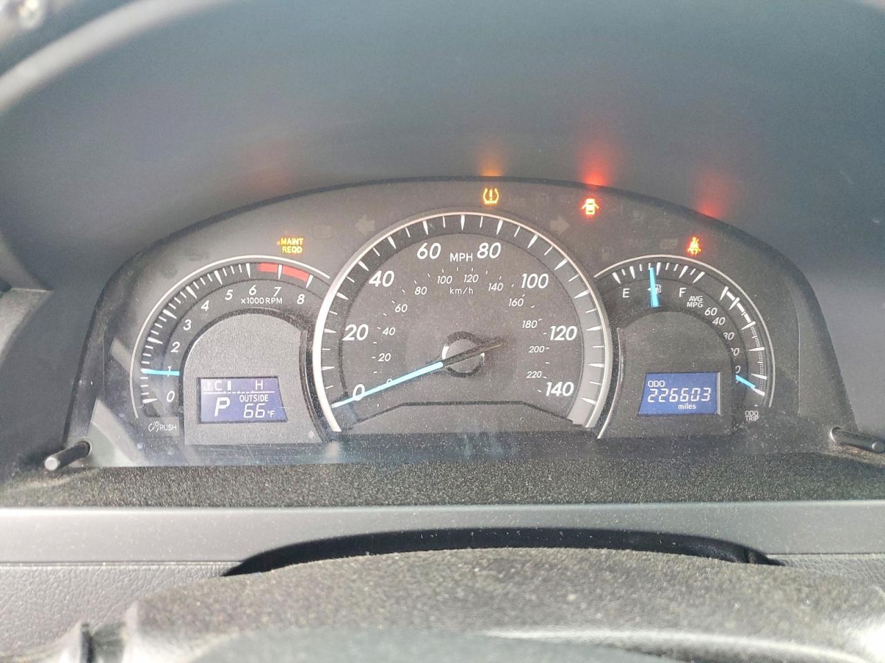2015 TOYOTA CAMRY