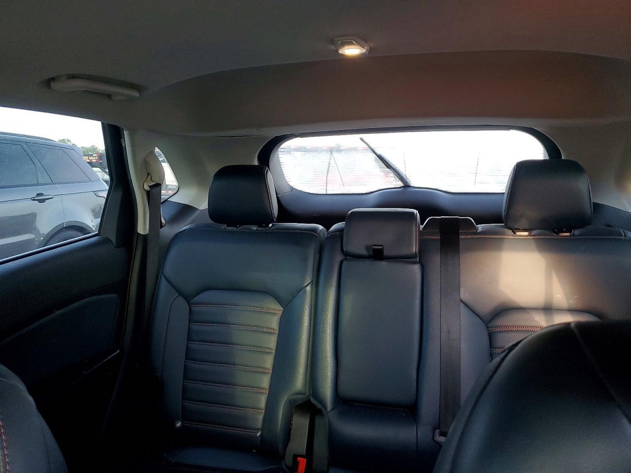 2022 FORD EDGE