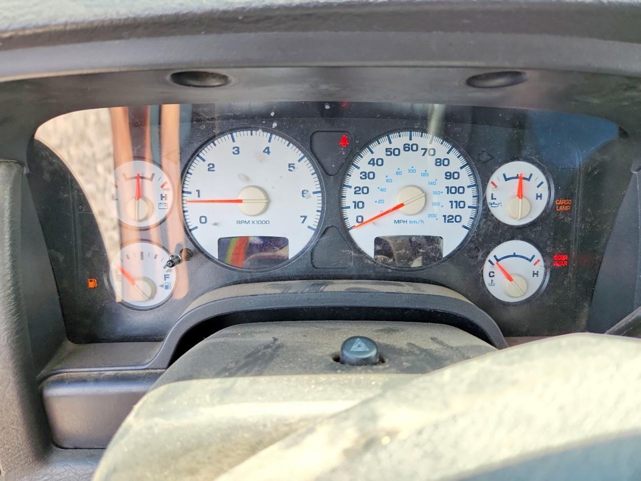 2004 DODGE RAM 1500