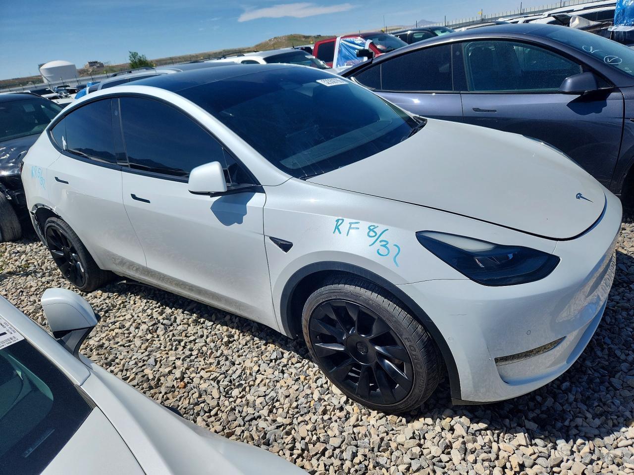 2022 TESLA MODEL Y