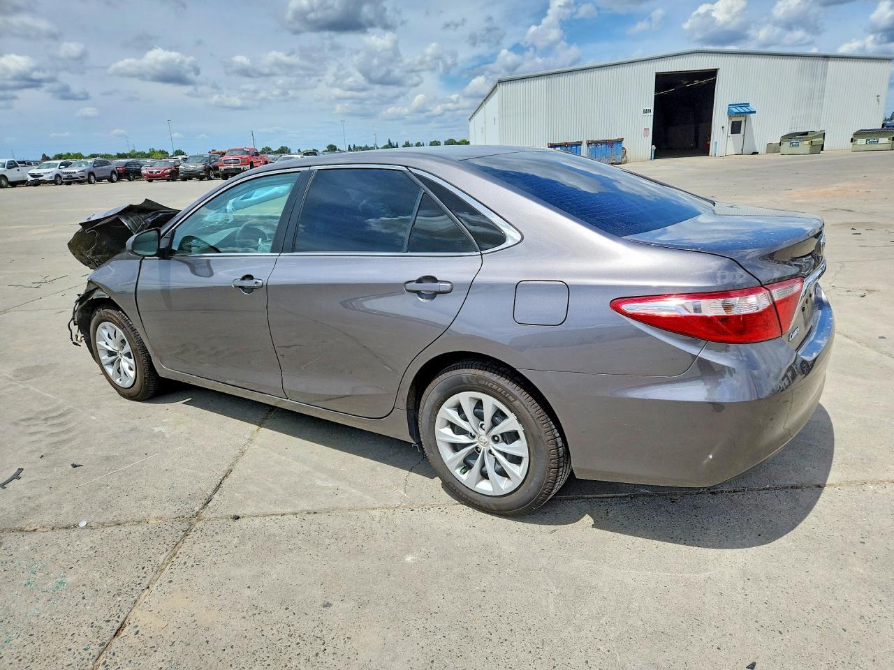 2017 TOYOTA CAMRY