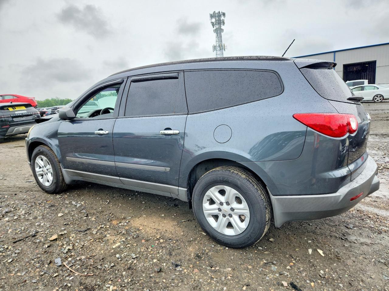 2011 CHEVROLET TRAVERSE