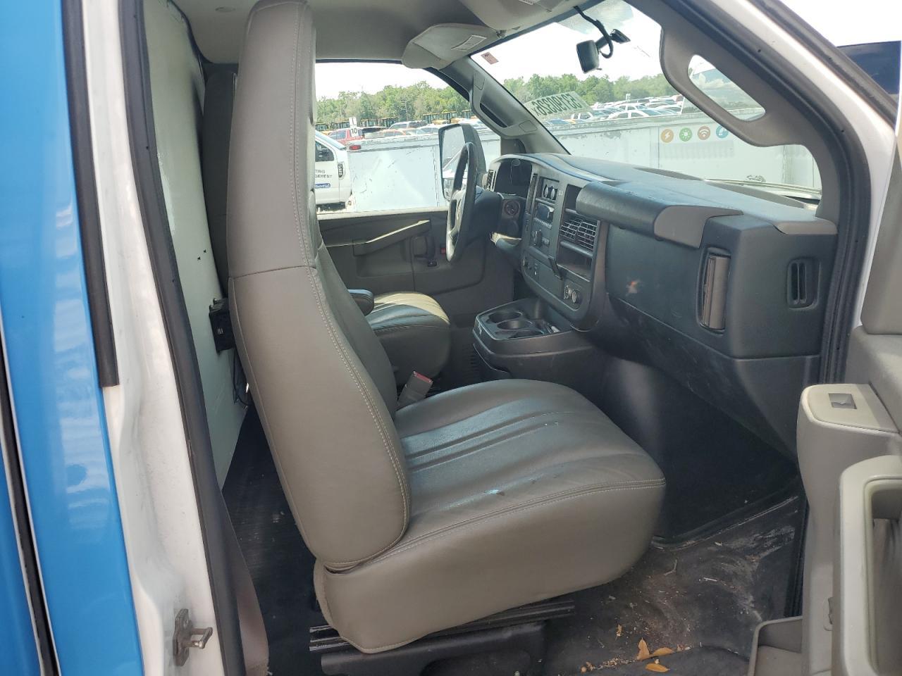 2018 GMC Savana
