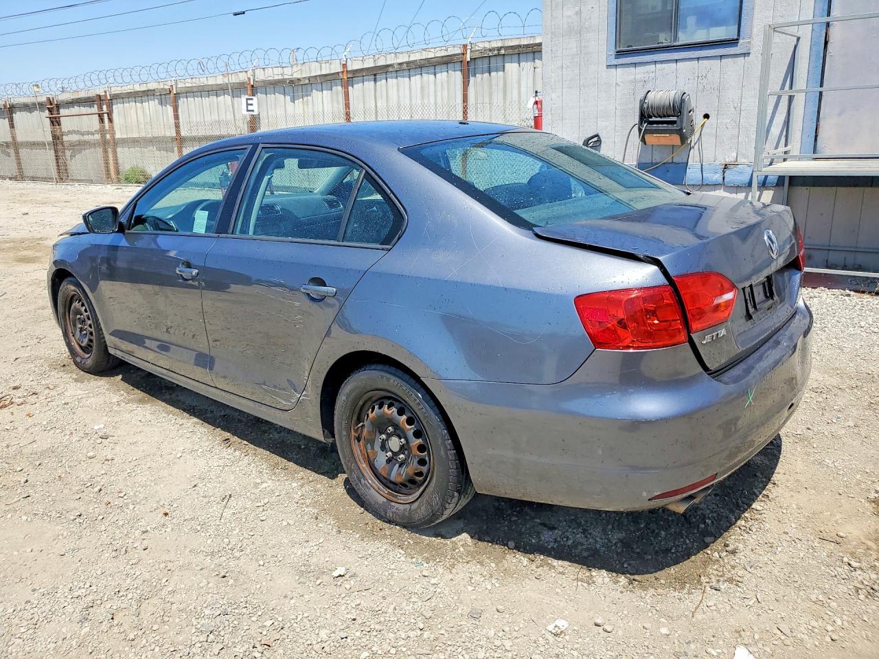 2014 VOLKSWAGEN JETTA