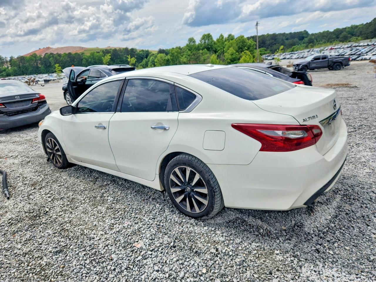 2018 NISSAN ALTIMA