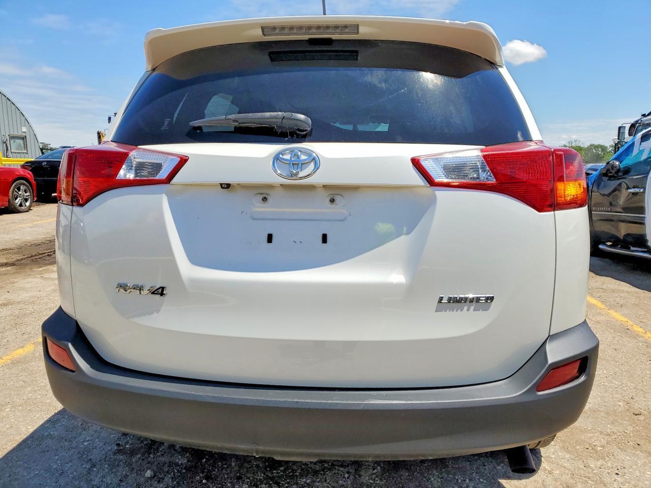 2014 TOYOTA RAV4