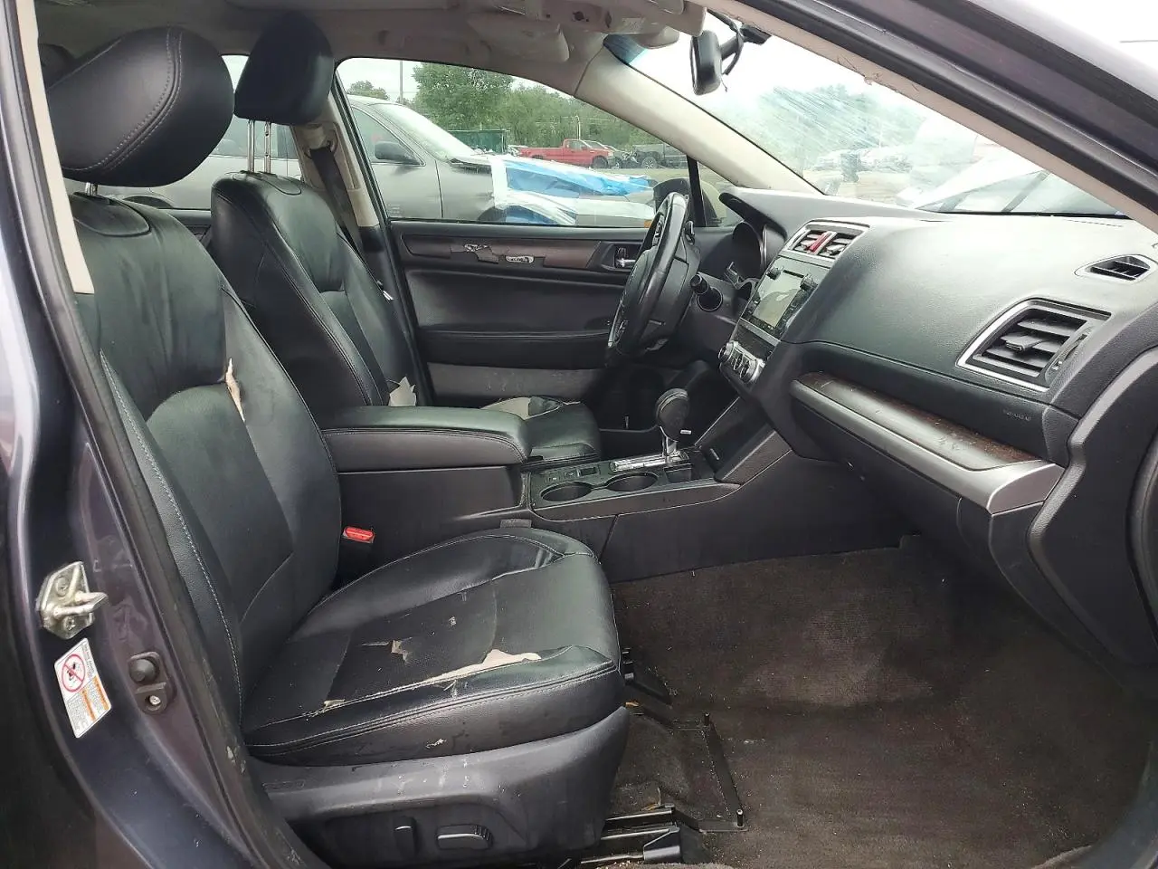 2015 SUBARU Legacy
