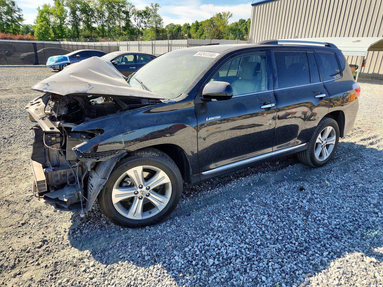 2013 TOYOTA HIGHLANDER