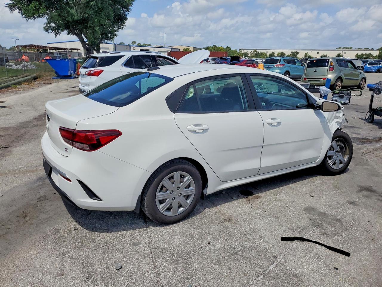 2021 KIA RIO