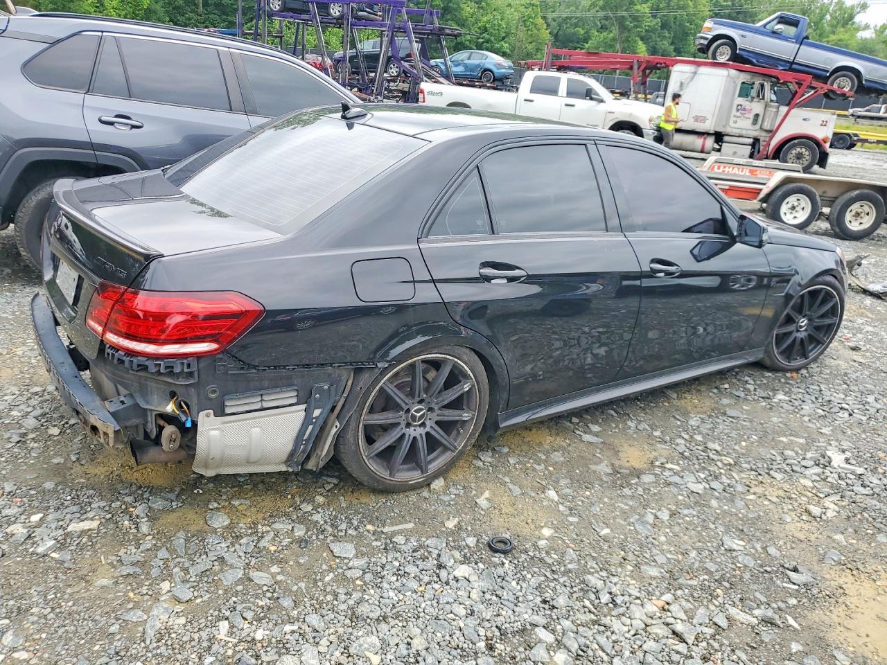 2014 MERCEDES-BENZ E-Class