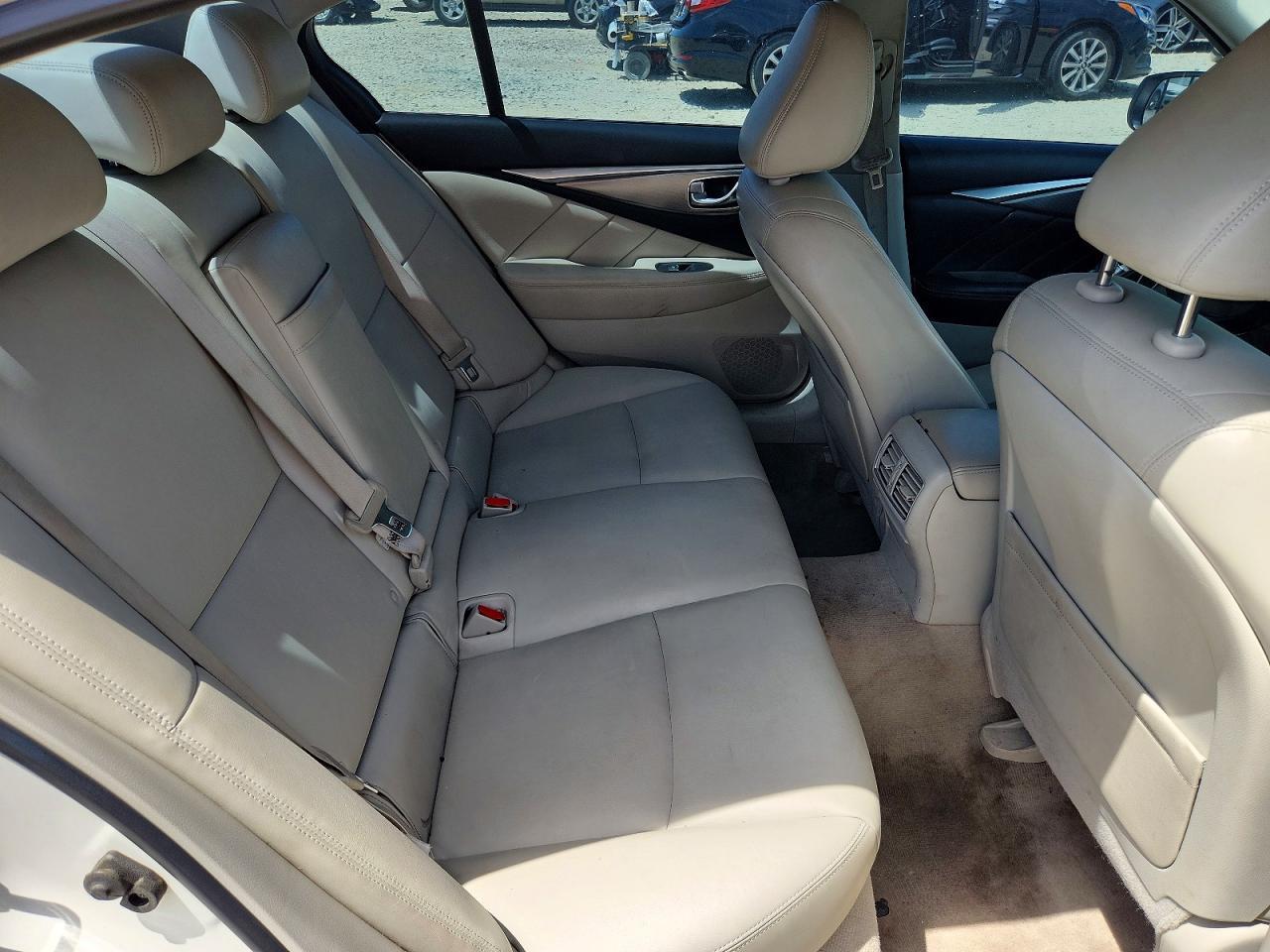 2017 INFINITI Q50
