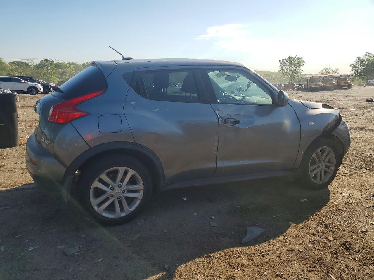 2013 NISSAN Juke
