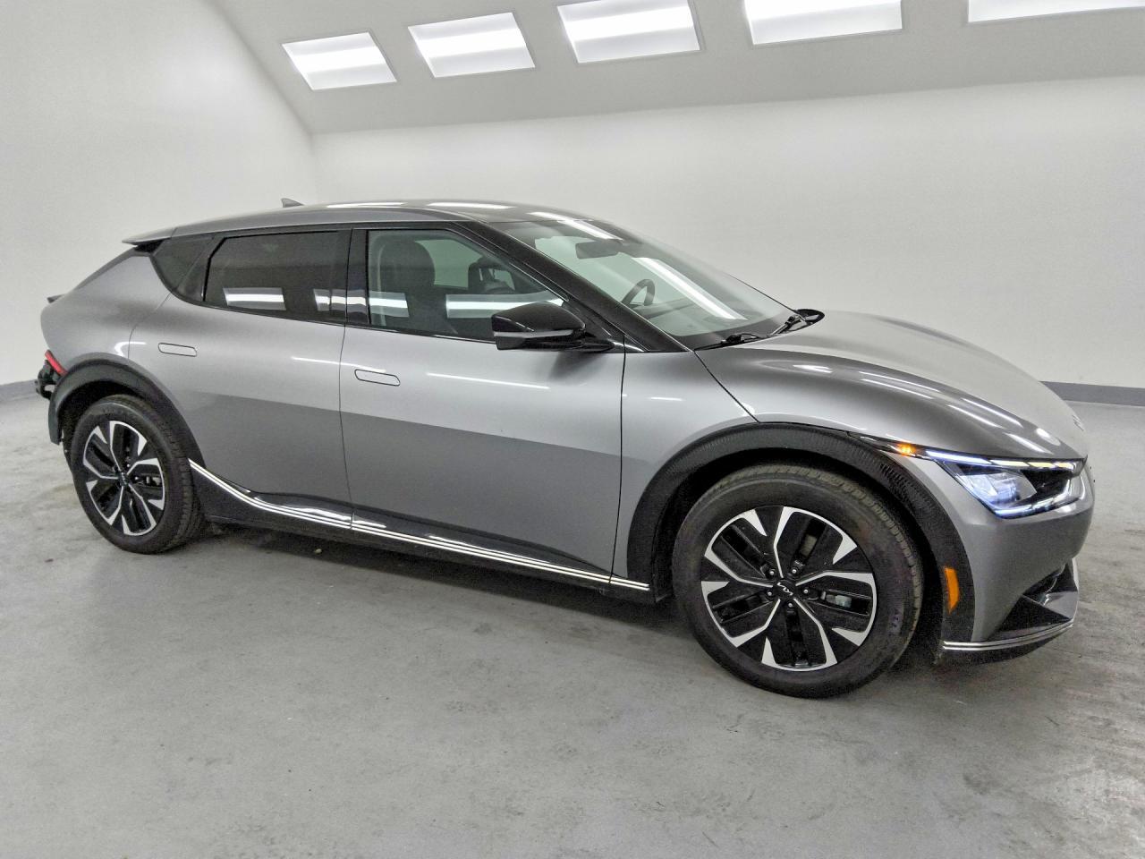 2024 KIA EV6