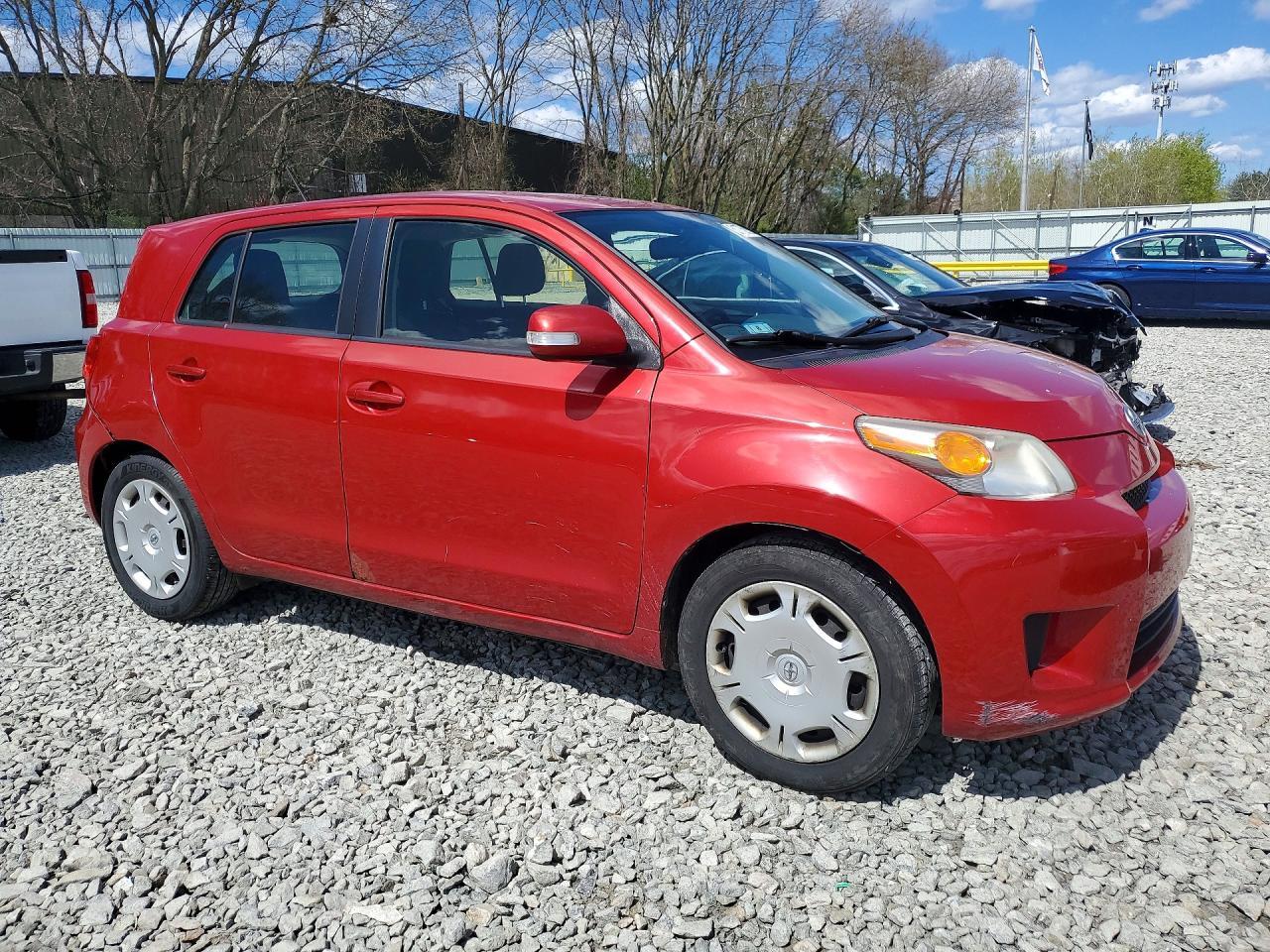 2014 SCION xD