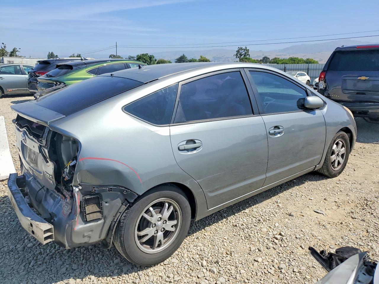 2005 TOYOTA PRIUS