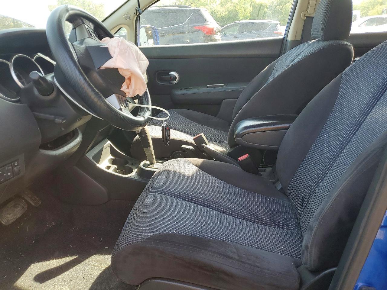 2012 NISSAN VERSA