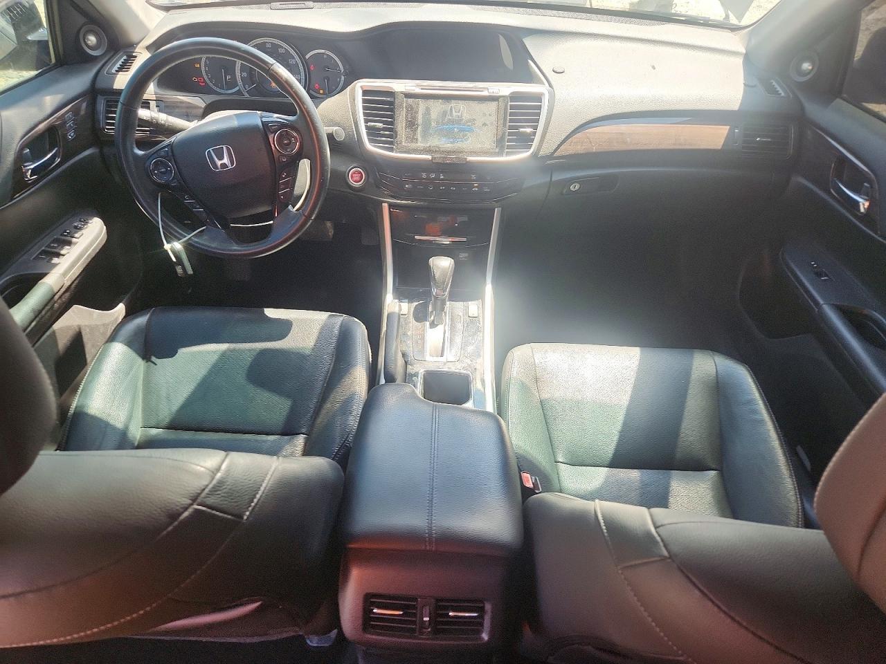 2017 HONDA ACCORD