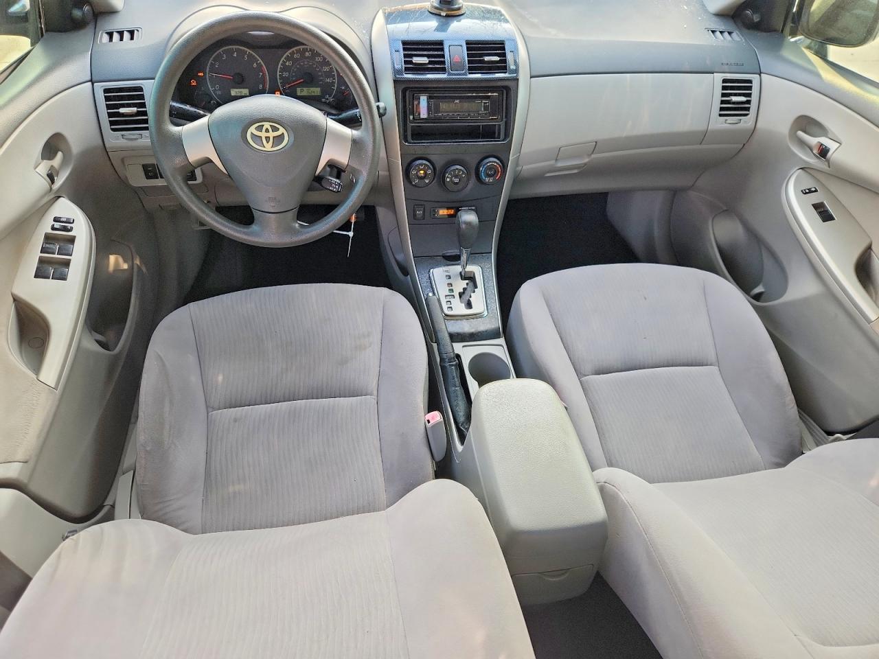 2010 TOYOTA COROLLA