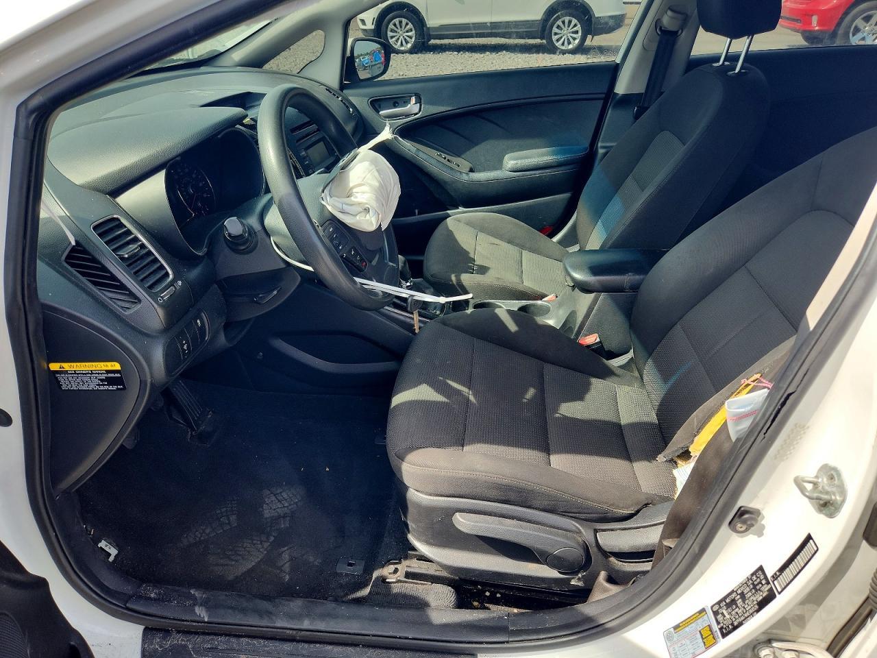 2017 KIA FORTE