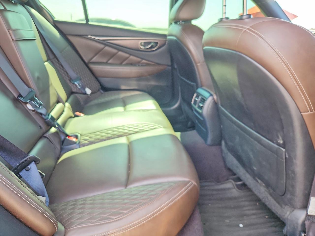 2017 INFINITI Q50