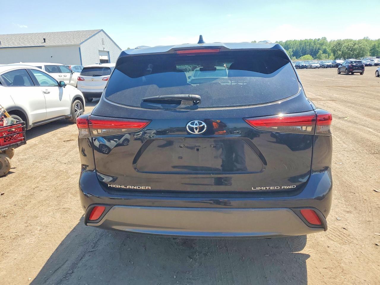 2021 TOYOTA HIGHLANDER