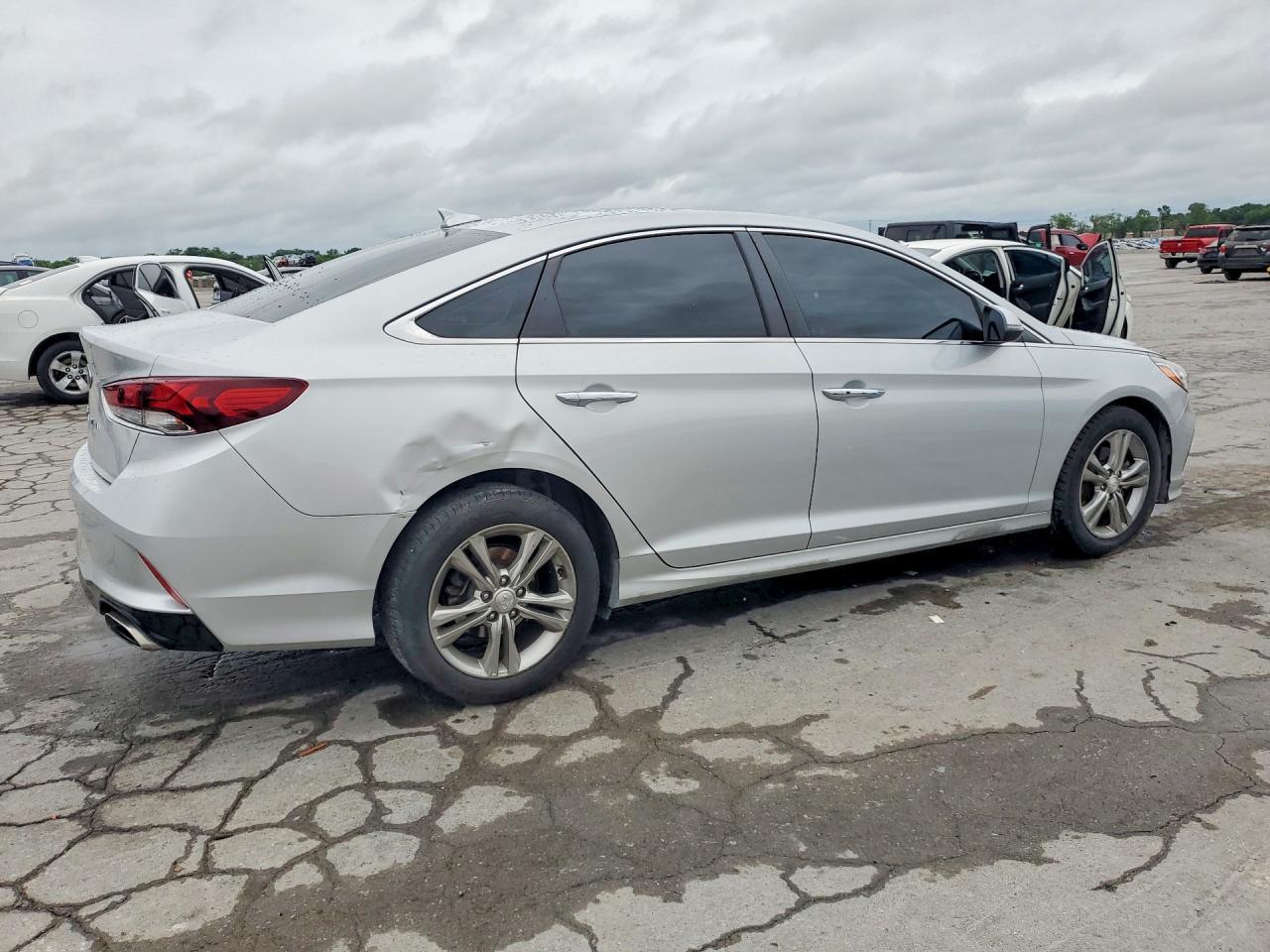 2019 HYUNDAI SONATA