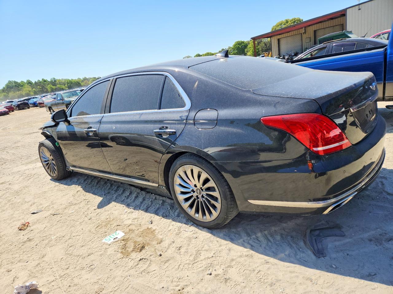 2018 GENESIS G90