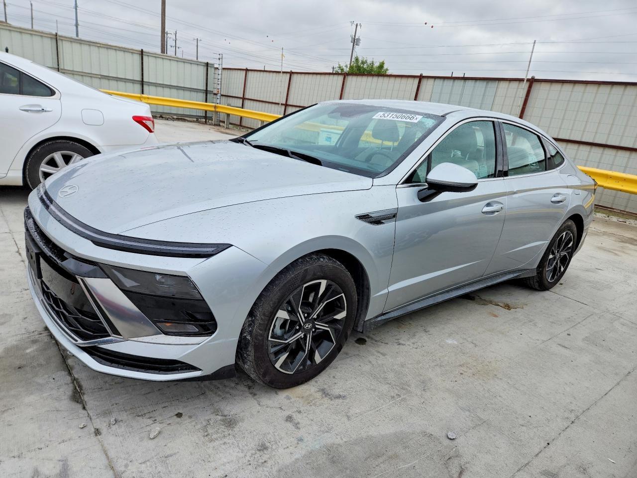 2025 HYUNDAI SONATA