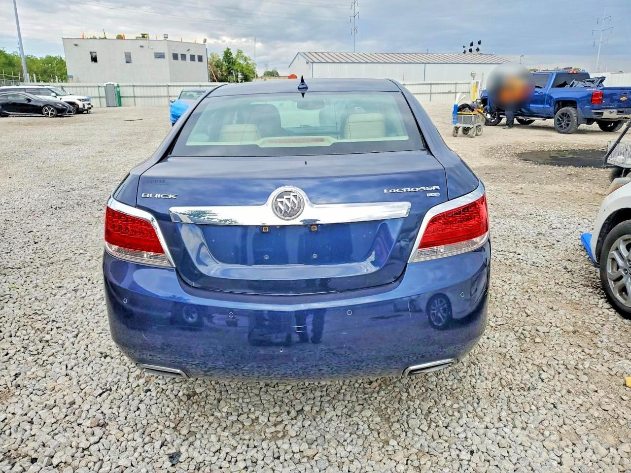 2010 BUICK LACROSSE