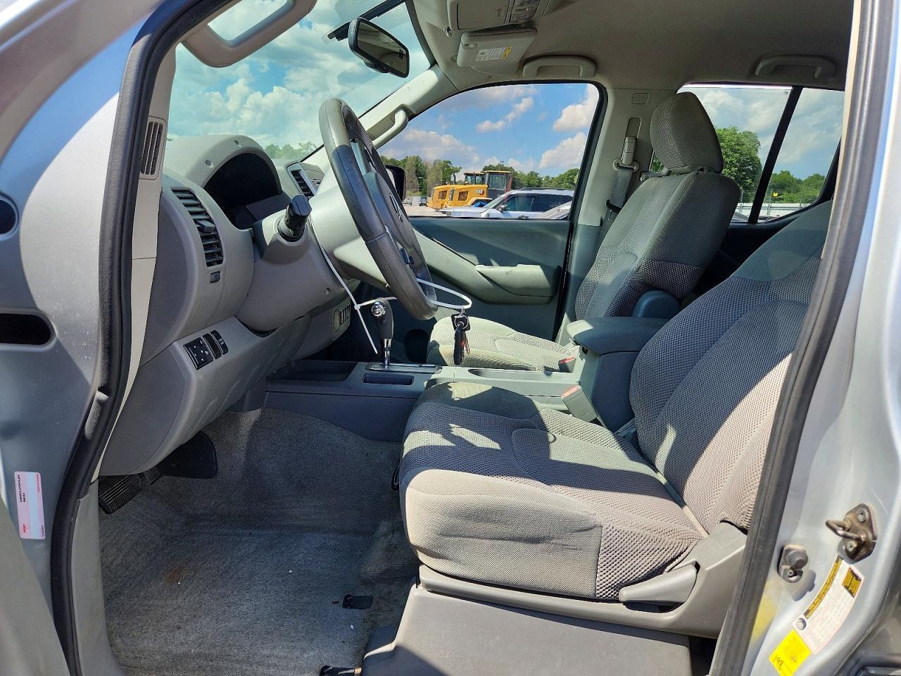 2014 NISSAN Frontier