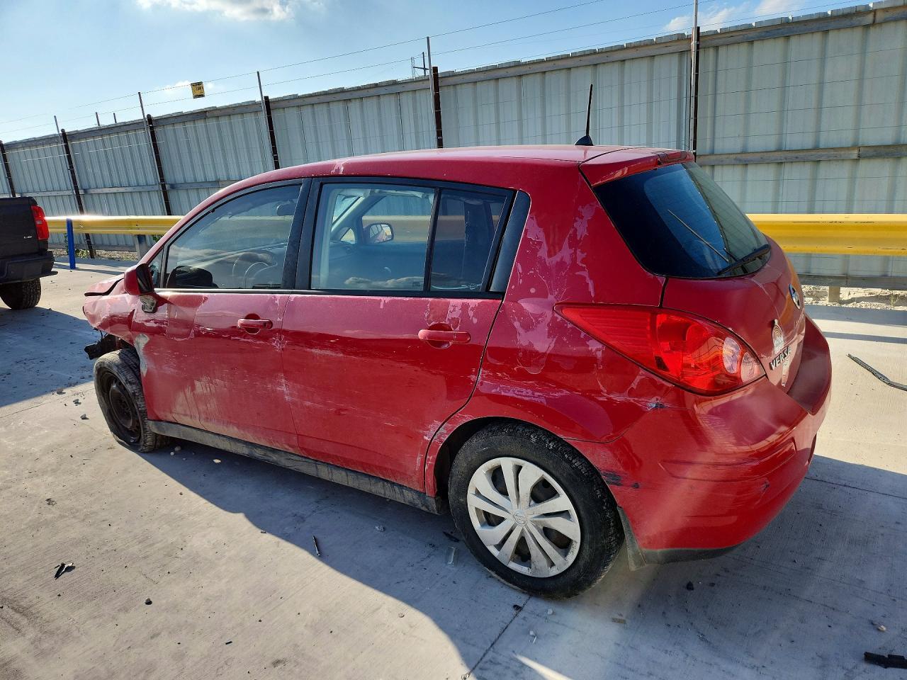 2009 NISSAN VERSA