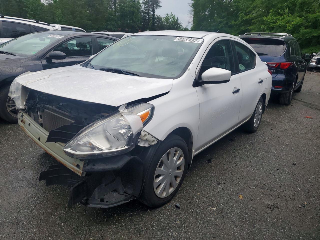 2018 NISSAN VERSA