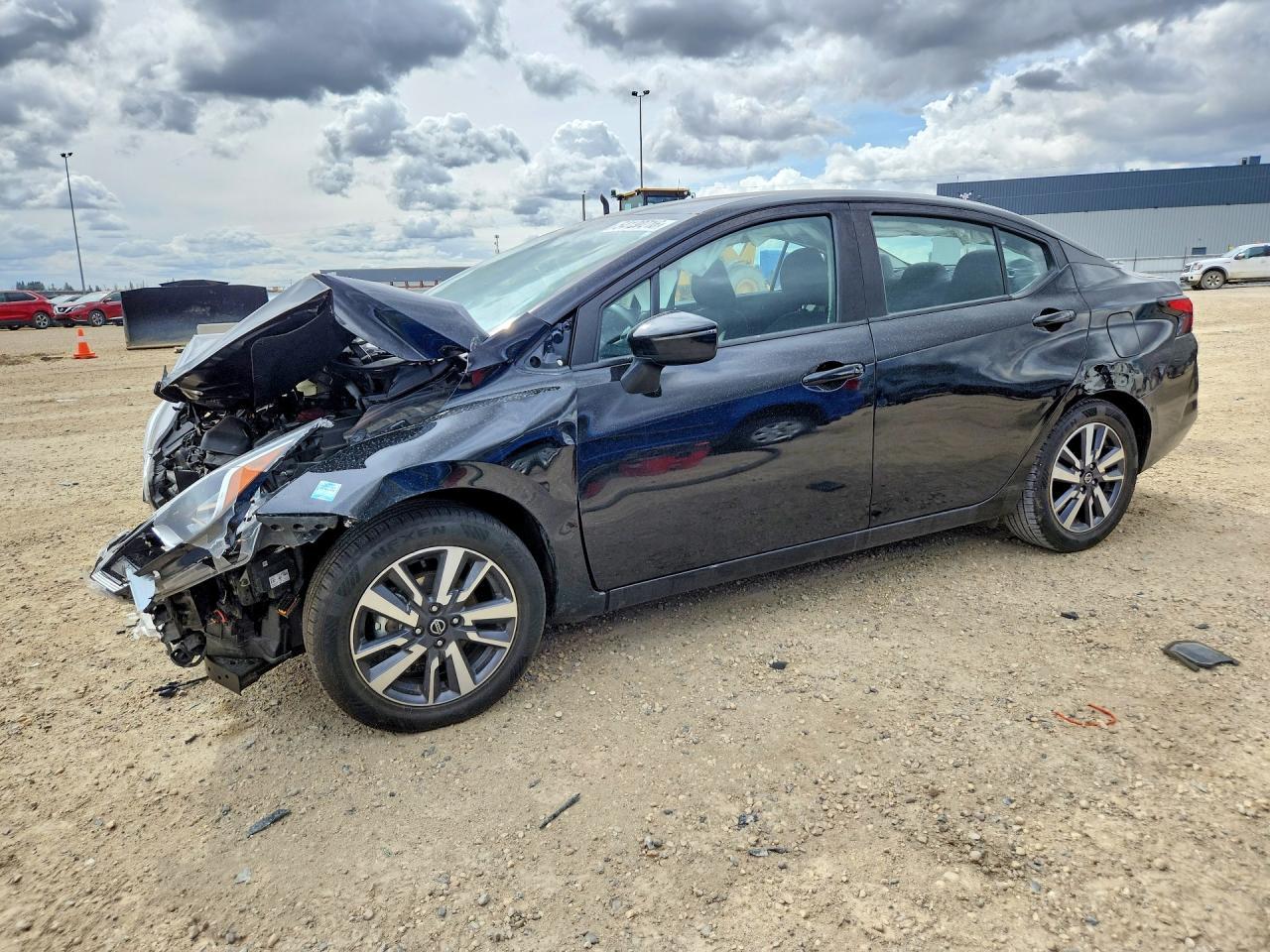 2021 NISSAN VERSA