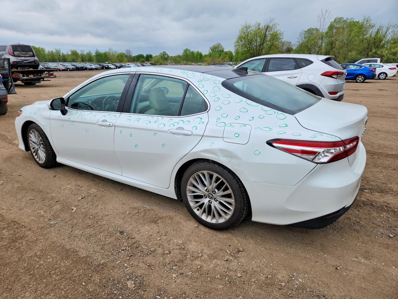 2019 TOYOTA CAMRY