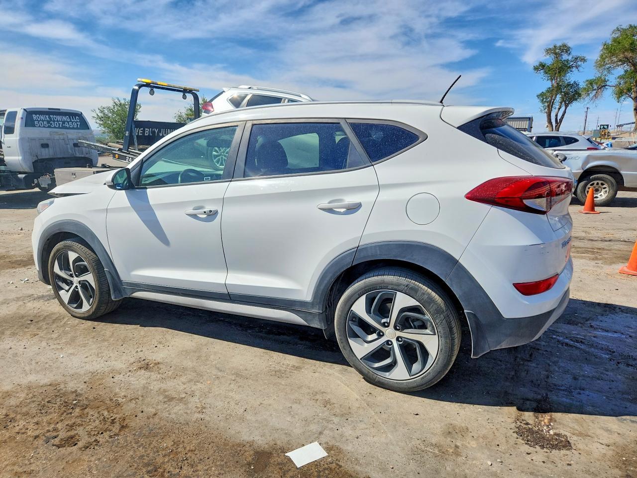 2017 HYUNDAI TUCSON