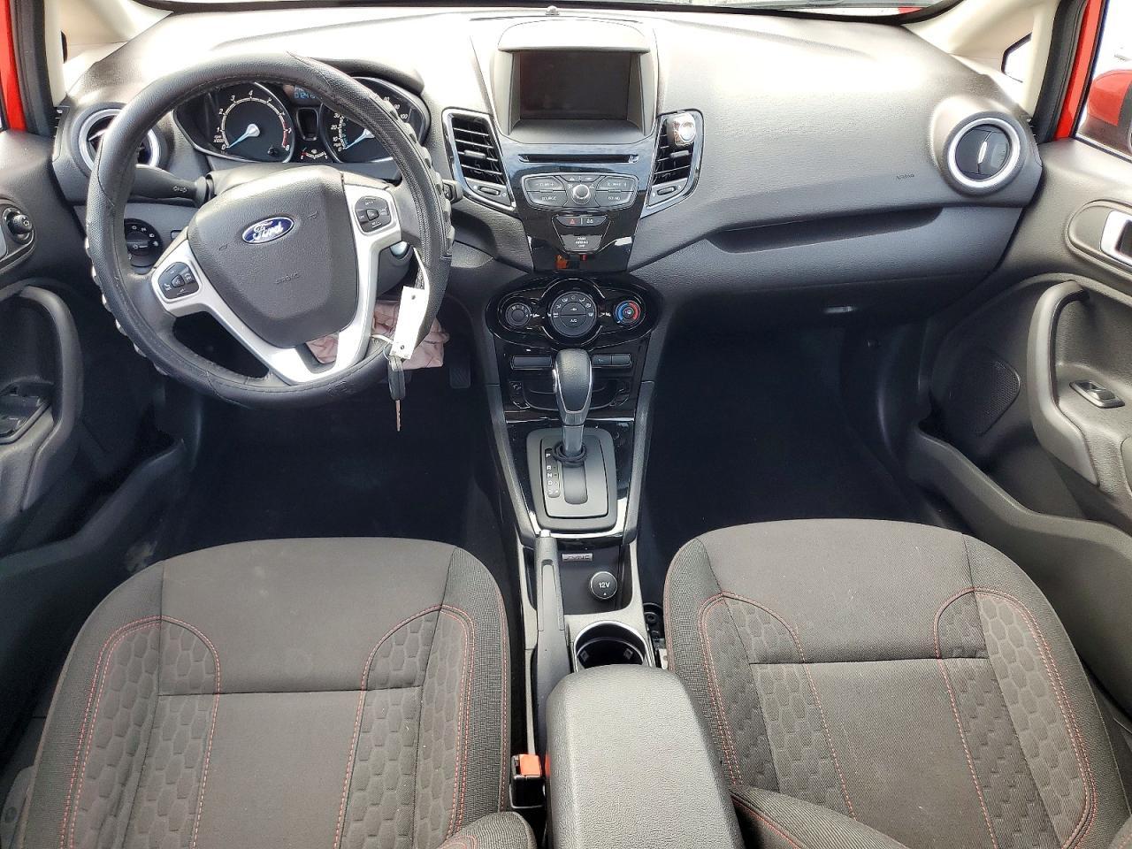 2015 FORD Fiesta