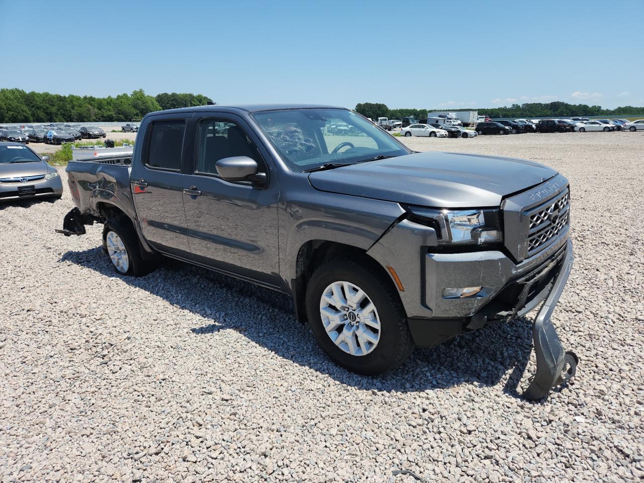 2022 NISSAN Frontier