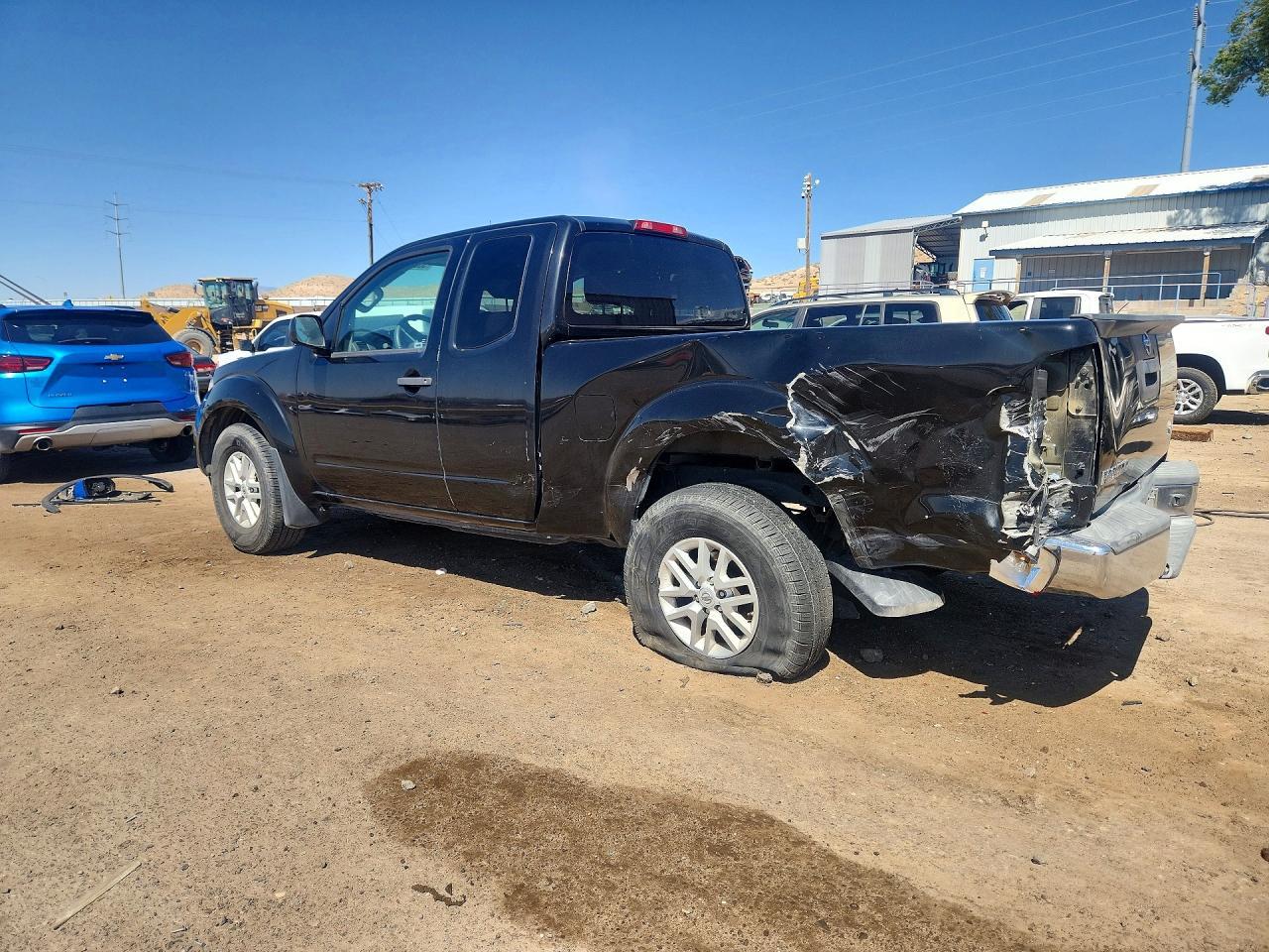 2017 NISSAN Frontier