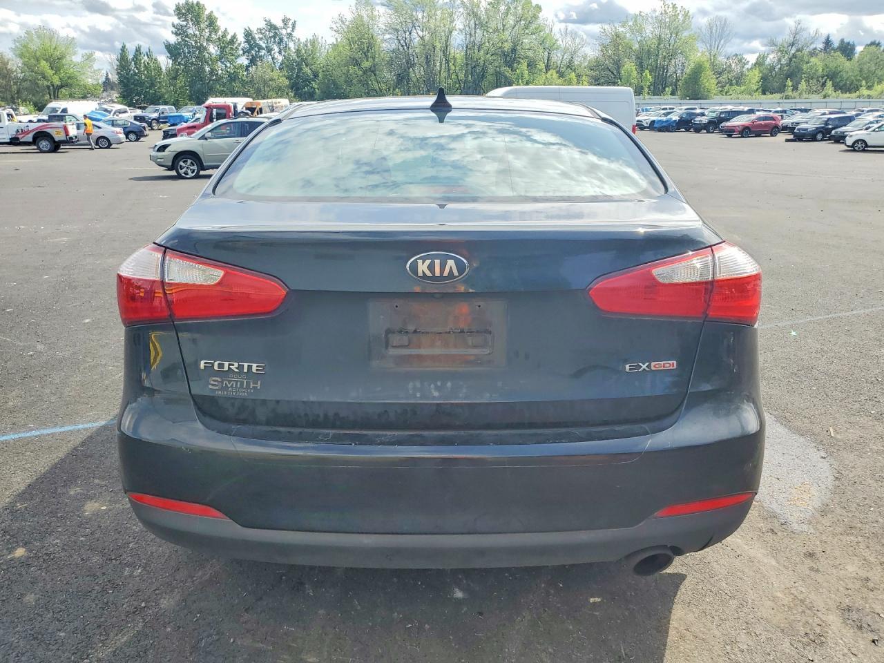 2014 KIA FORTE