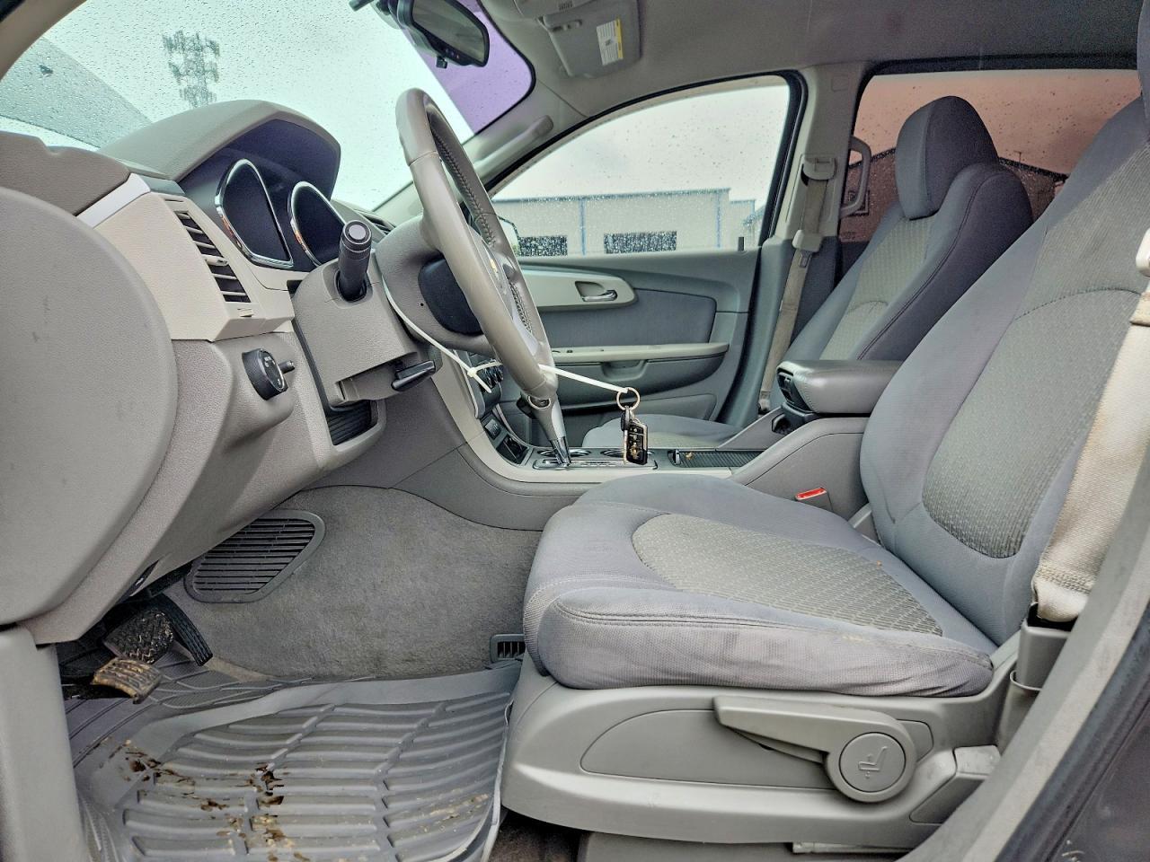 2011 CHEVROLET TRAVERSE