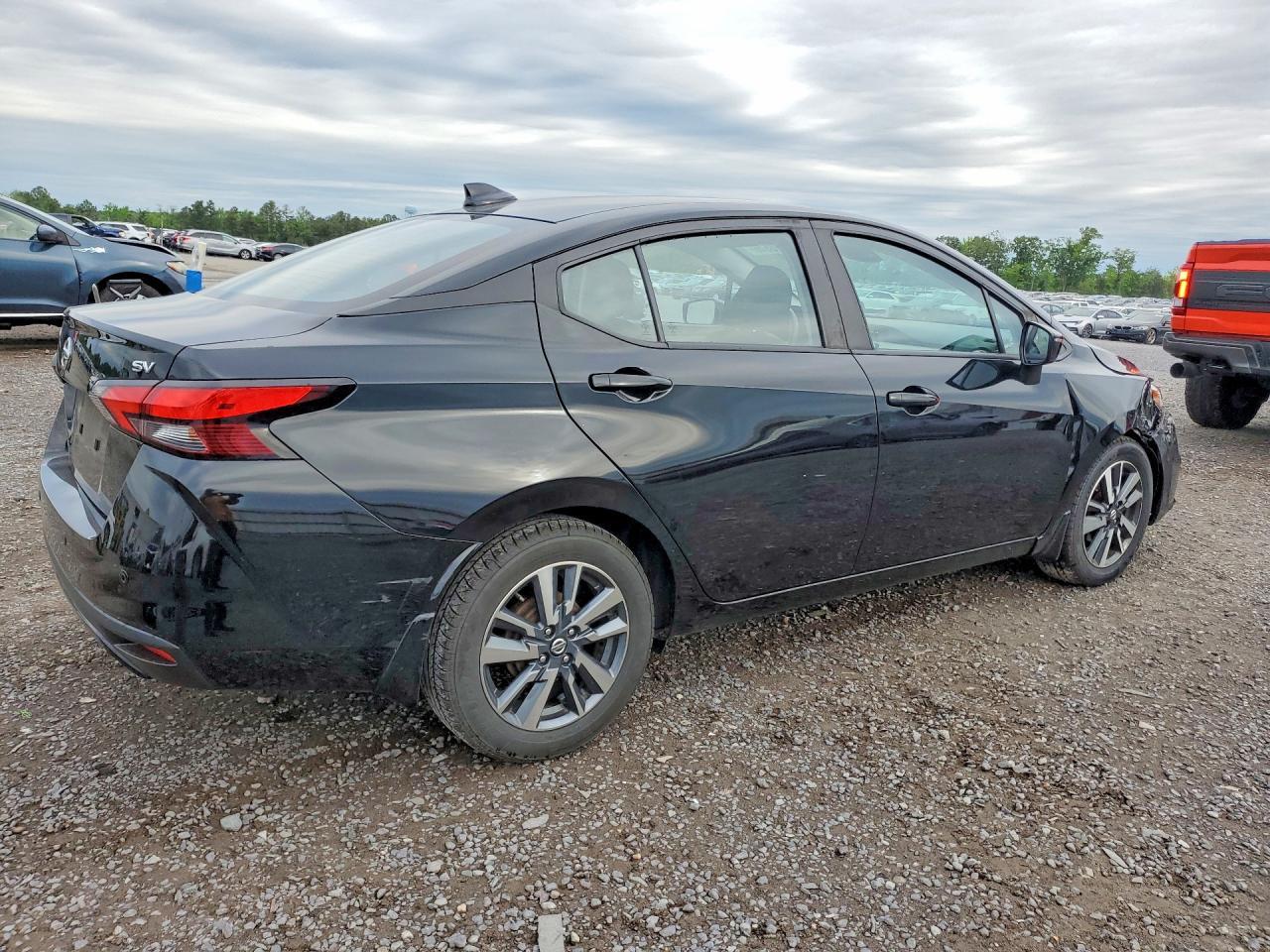 2021 NISSAN VERSA