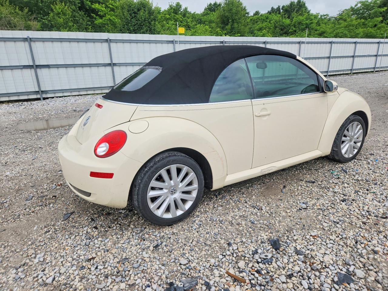2009 VOLKSWAGEN Beetle