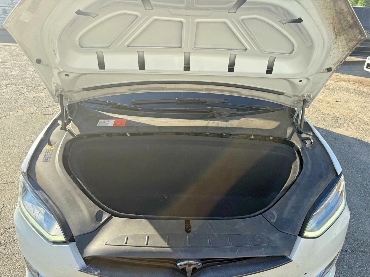 2018 TESLA MODEL X