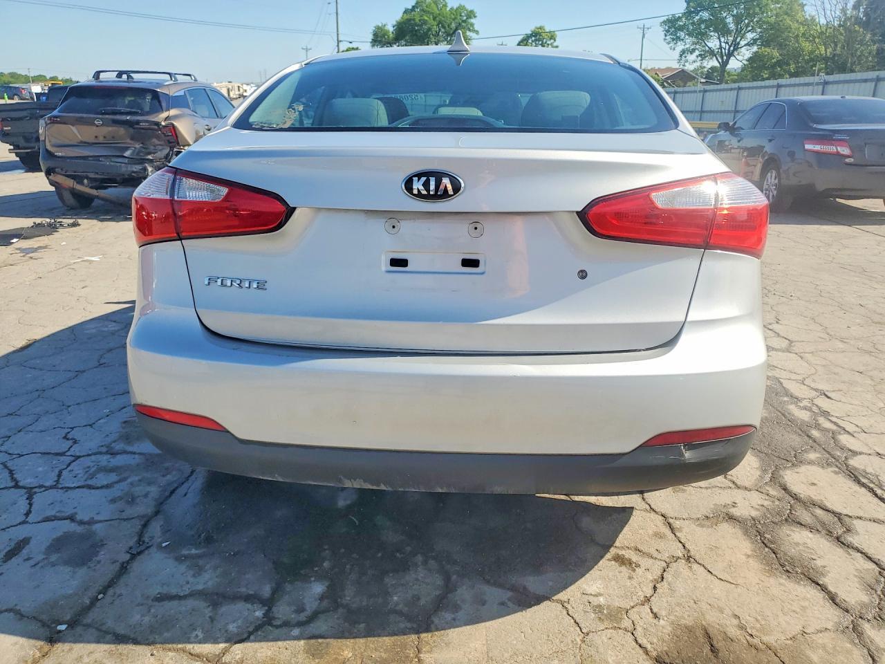 2015 KIA FORTE