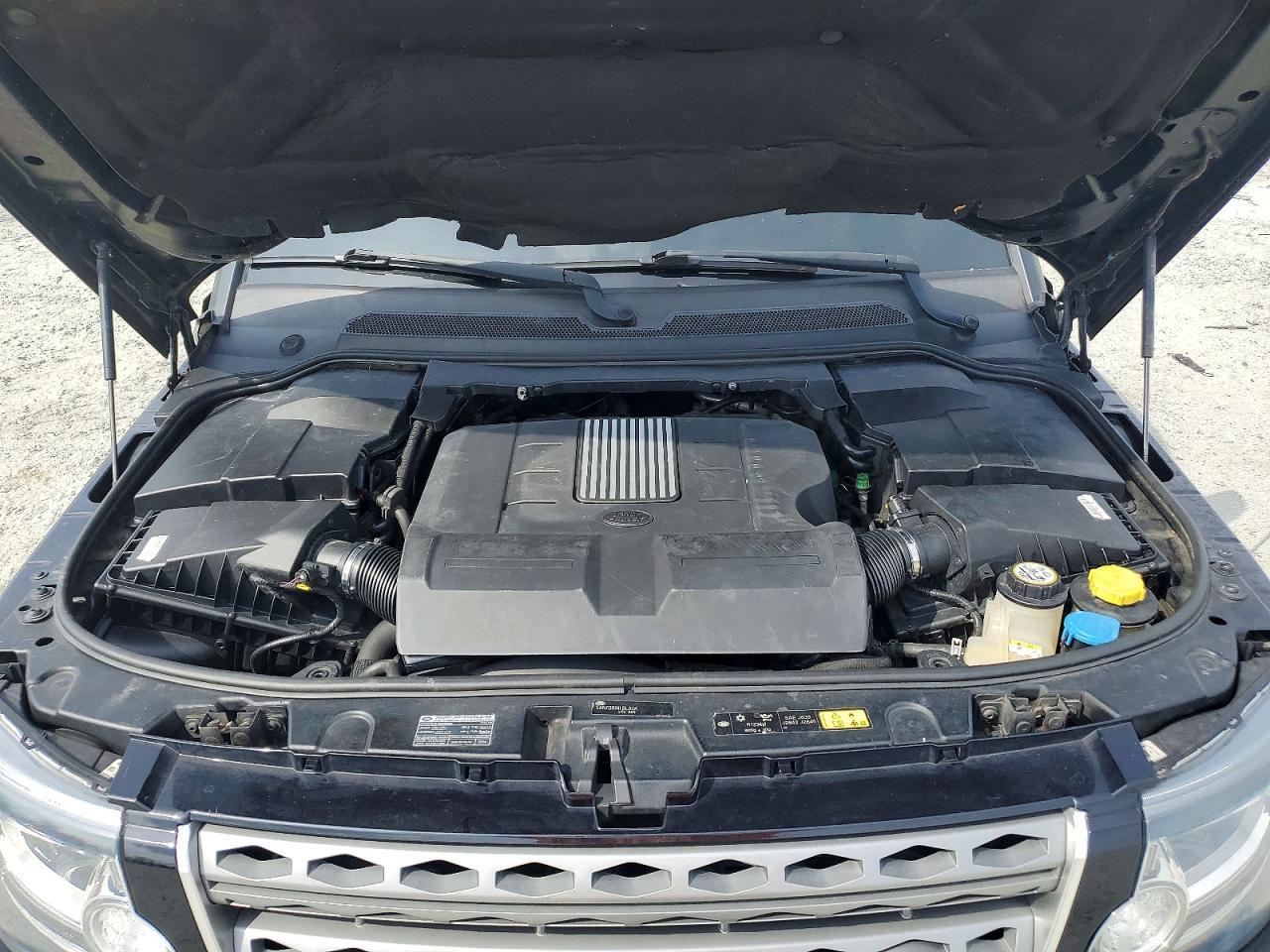 2016 LAND ROVER LR4
