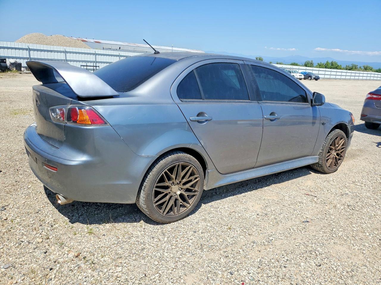 2013 MITSUBISHI LANCER