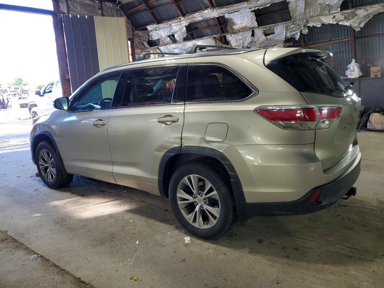 2014 TOYOTA HIGHLANDER